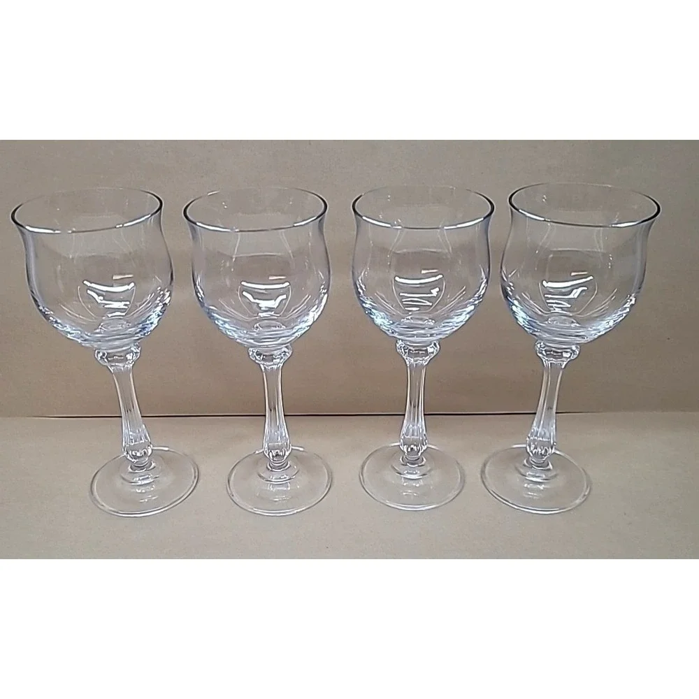 Set of 4 Mikasa Crystal Ardmore Wine Glasses  w/Ribbed Optic Stem 7 1/8